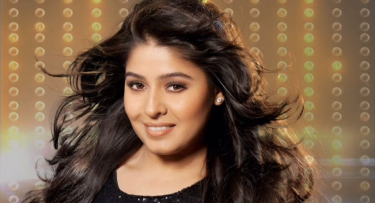 Best Of Sunidhi Chauhan Songs | A Listly List