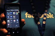 Google Gets Surprise Ally in Mobile-App Search Push: Facebook