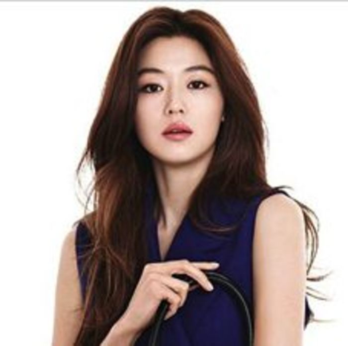 Top 10 Most Popular Korean Actresses | A Listly List