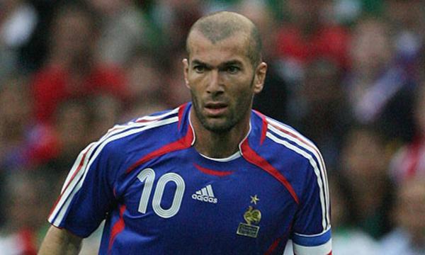 Top Ten Soccer Players of All Time | A Listly List