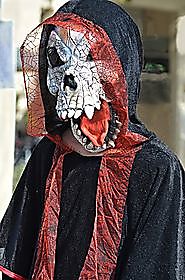 Scary Halloween Costume Ideas | Listly List