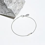 Mimi Pearl 3 Dot Bracelet