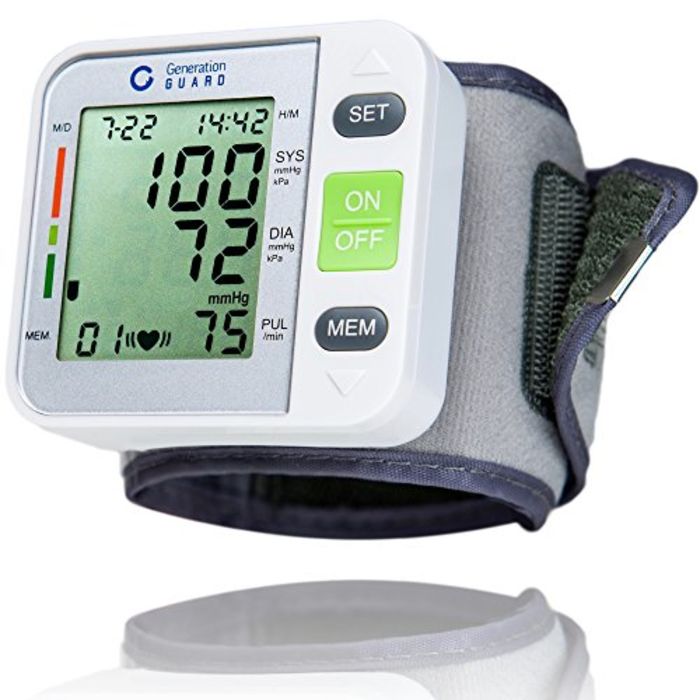 25-best-blood-pressure-monitors-buying-guide-2017-2018-a-listly-list