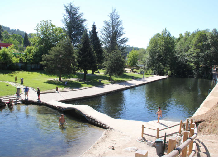 Piscina de Arenas de San Pedro