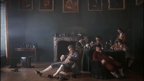 2464108-diffused-natural-window-light_600px.gif?ver=5840415470